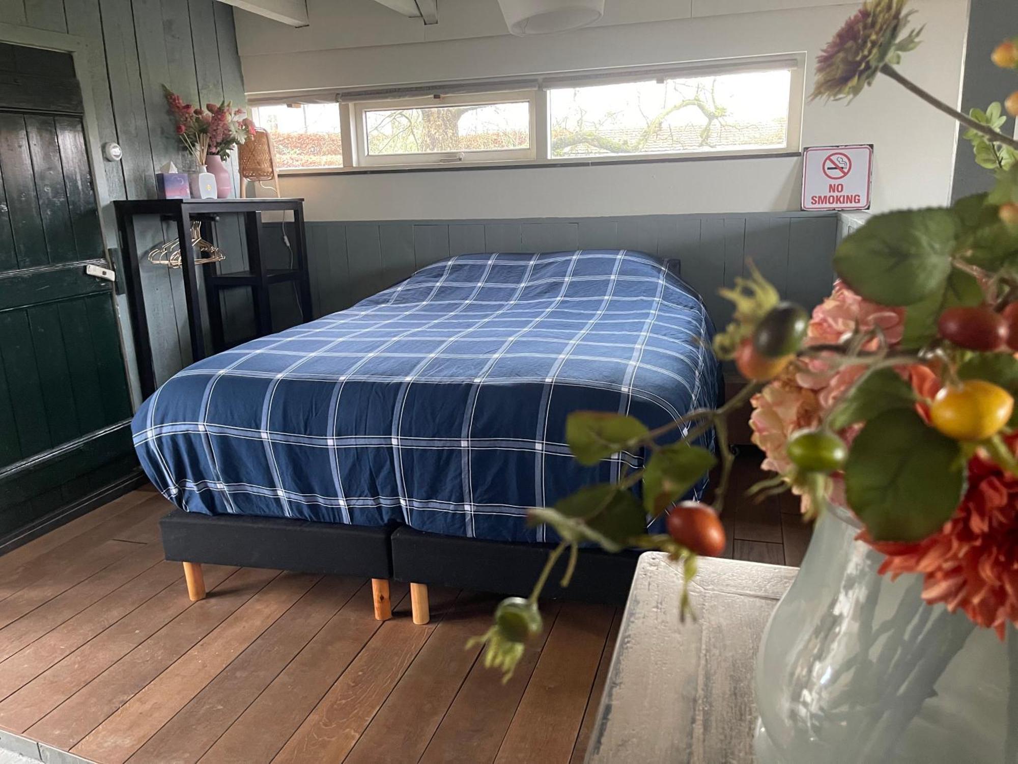 Holiday Cottage De Garage Inn Hank Eksteriør billede